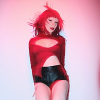 Sophie and the Giants - Red Light